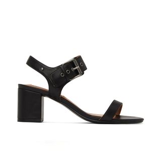 Black Matt & Nat "Elysa" Sandal (US 7)
